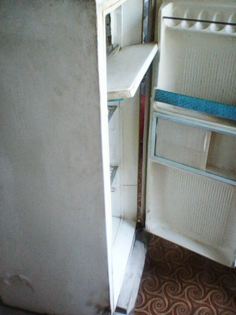 Продается холодильник ОРСК -3 требует ремонта или замены корпуса.Рабочий - фотография