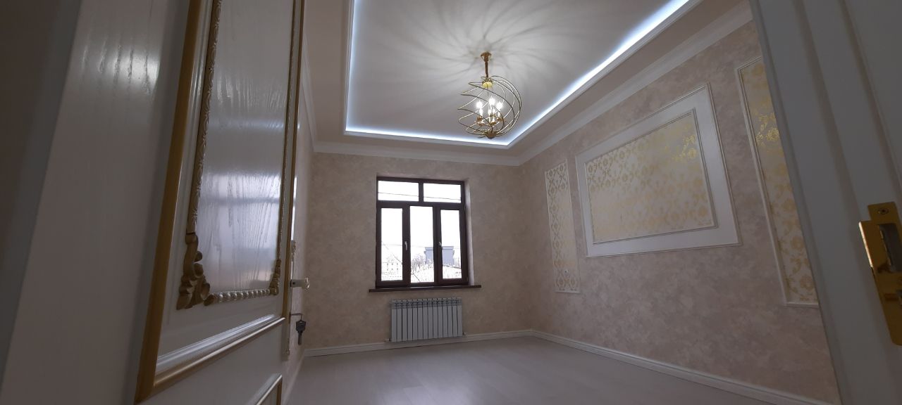 Продается евро-дом Саламатина  3,5 соток. 3 уровня, 7 комнат - фотография