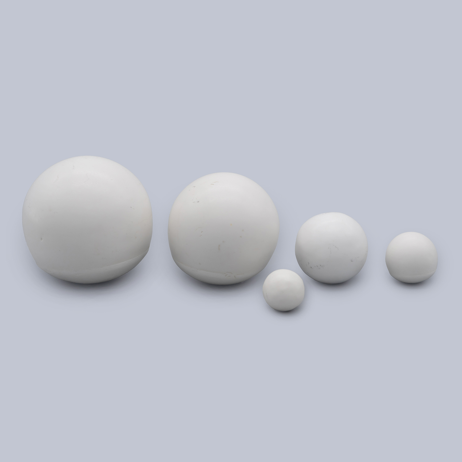 Уралитовые мелющие шары для шаровых мельниц - фотография