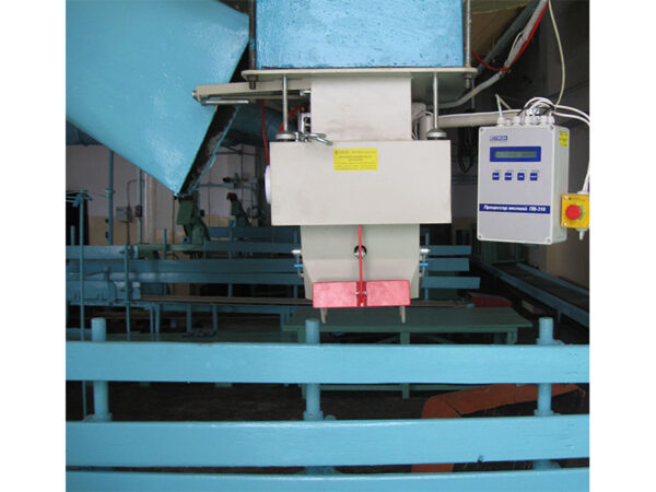 Весовой автоматический дозатор для сыпучих материалов ДВС 301-50-1 - фотография